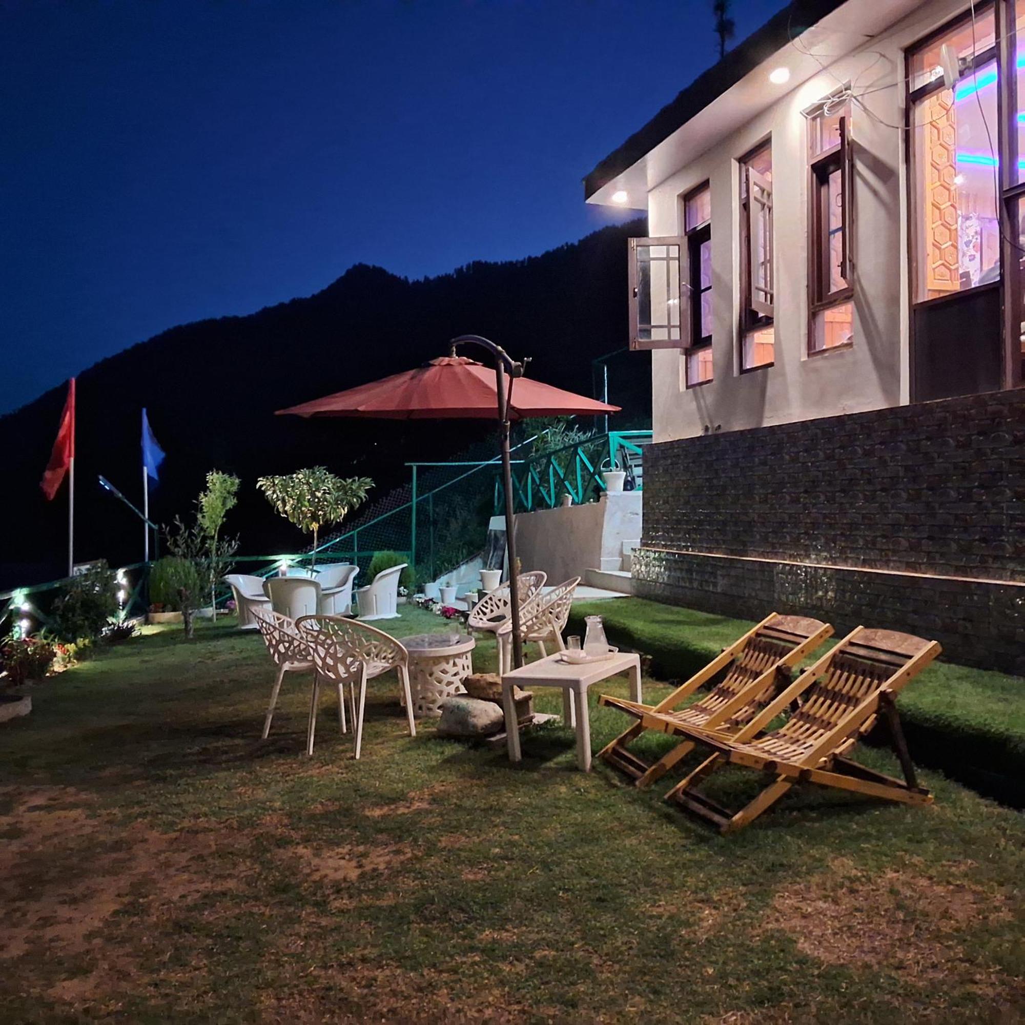 Batakut Cliff Cottage Pahalgam, Kashmir מראה חיצוני תמונה