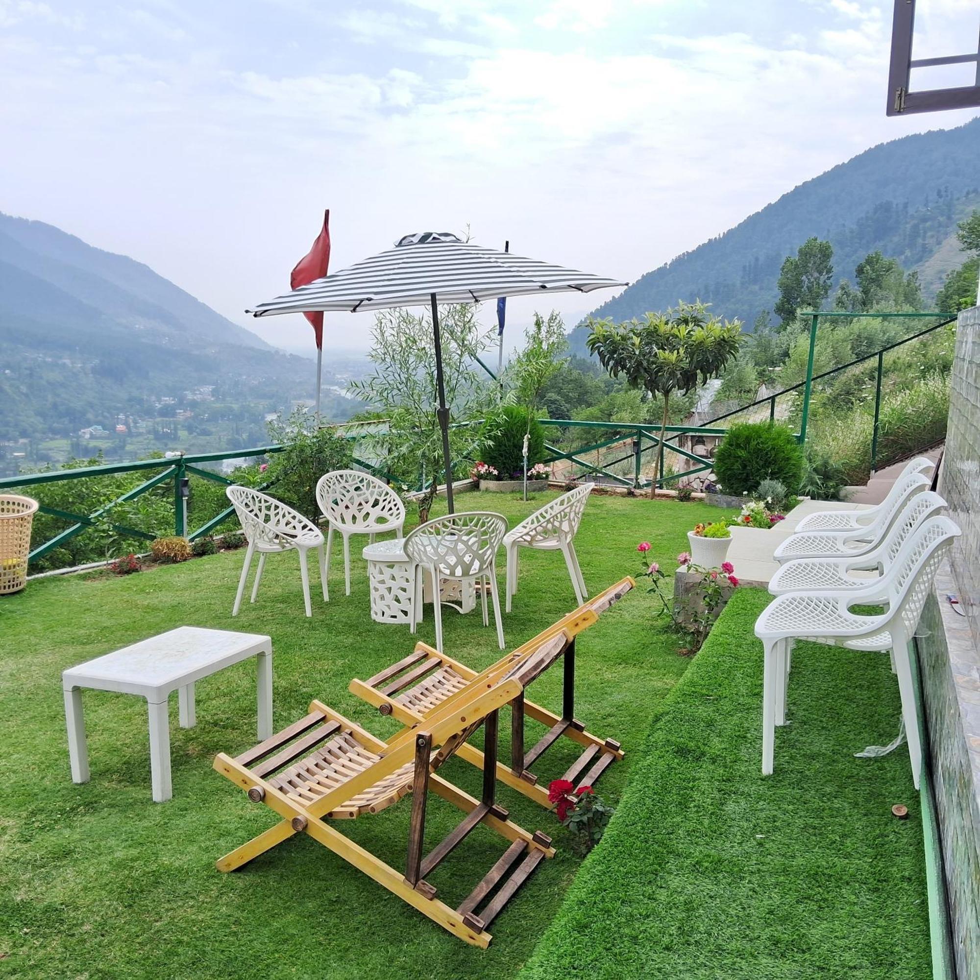 Batakut Cliff Cottage Pahalgam, Kashmir מראה חיצוני תמונה