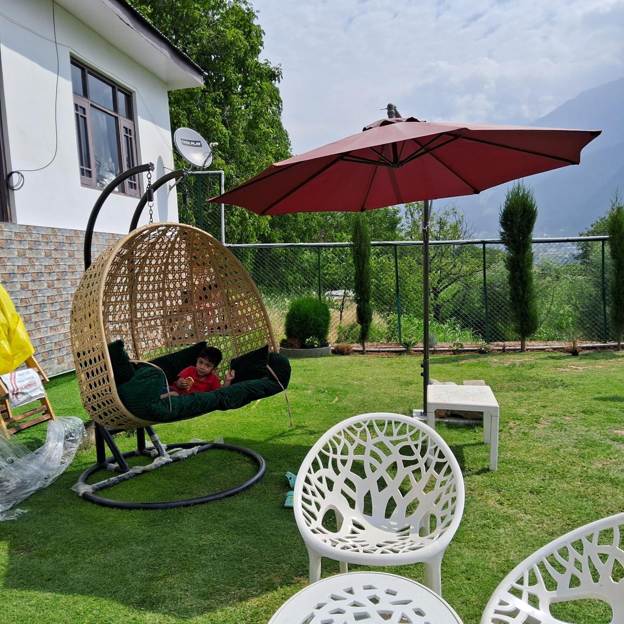 Batakut Cliff Cottage Pahalgam, Kashmir מראה חיצוני תמונה